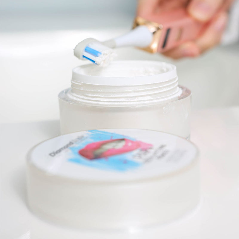 Zahnbürste und Diamond Smile Zahnbleaching PAP+ Pulver zur Zahnaufhellung