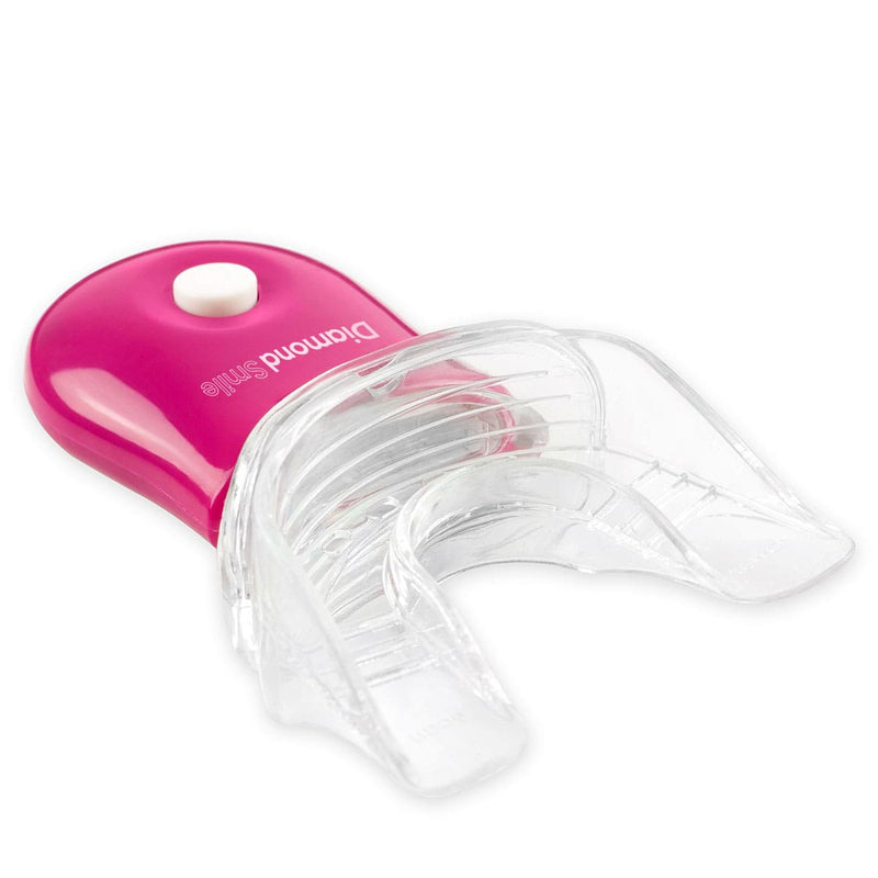 Ein Zahnbleaching Mundstück zur Zahnaufhellung für zu Hause, Mundstück vor weißem Hintergrund